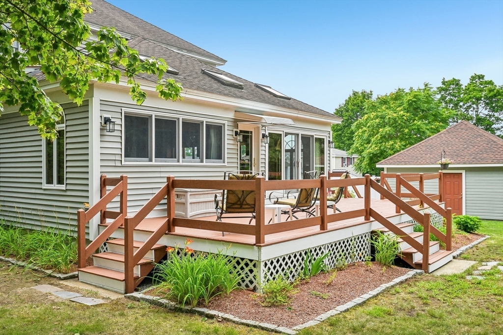615 Mammoth Rd