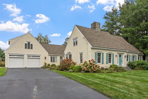 Photo of 88 N Billerica Rd, Tewksbury, MA 01876 (MLS # 73584953)