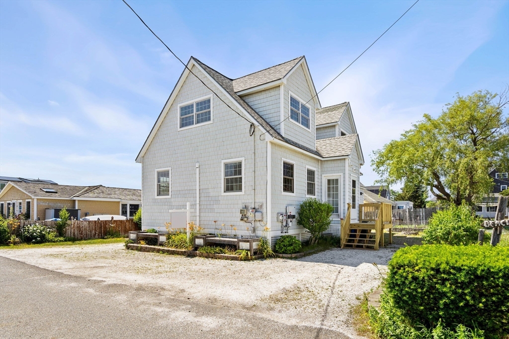 8 58th St