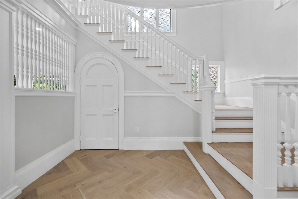 476 Heath Street