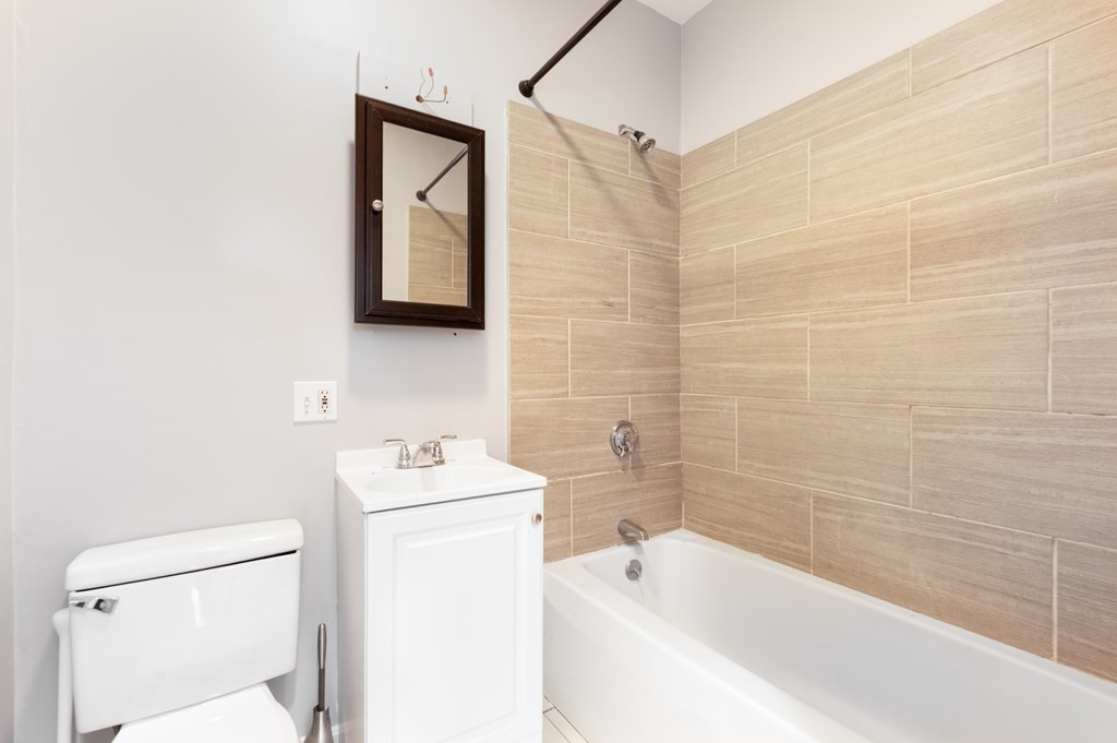 12 Foster St #4, Boston, MA Photo #8