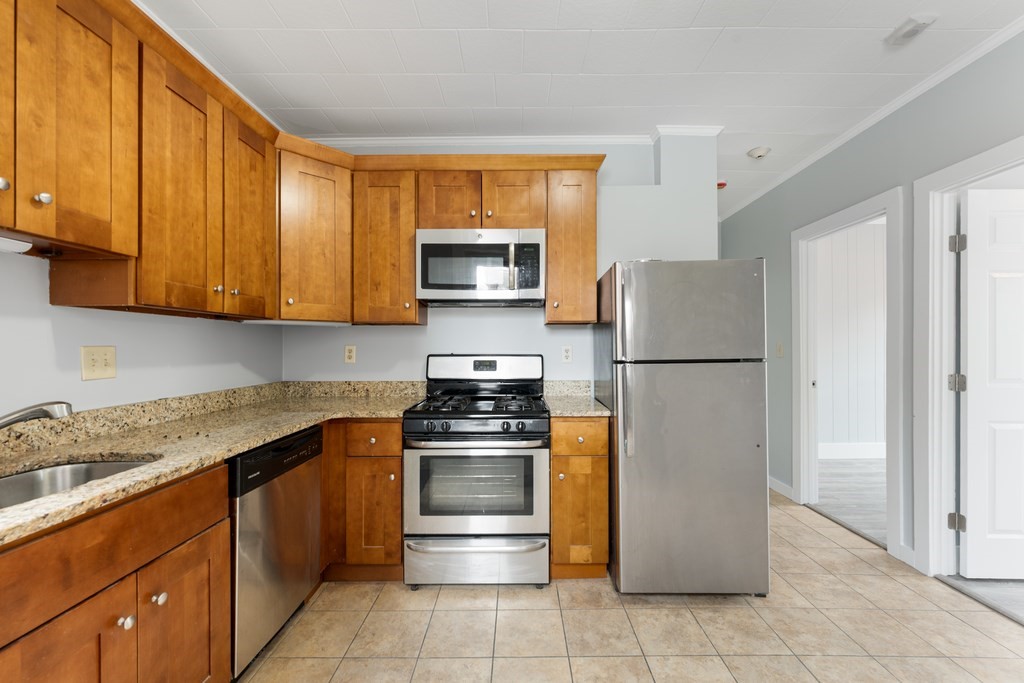 12 Foster St #4, Boston, MA Photo #2