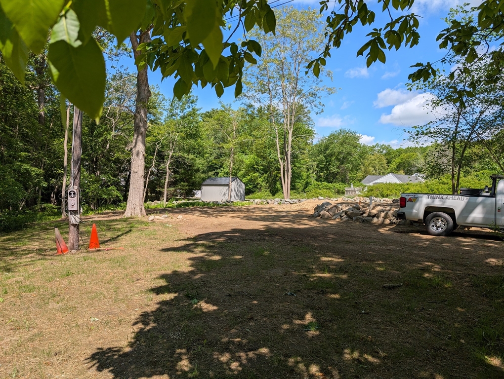 105 Forest Road