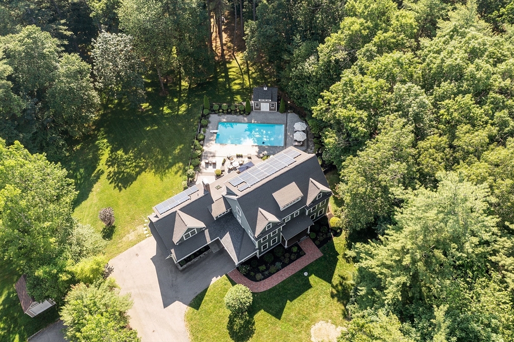 17 Stonebridge Rd