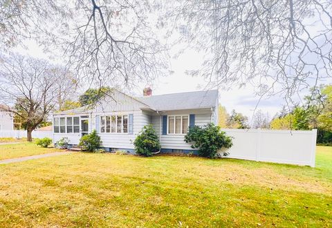 188 Parker Springfield MA 01151