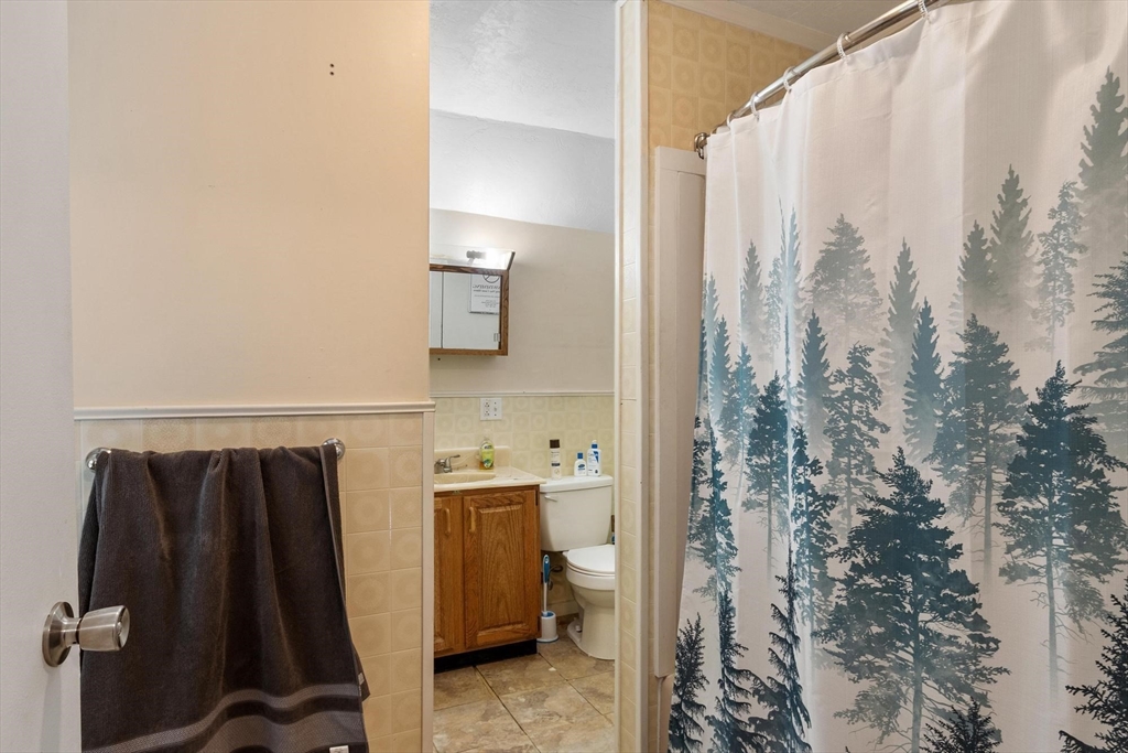 19 Washington St, Leominster, MA Photo #18
