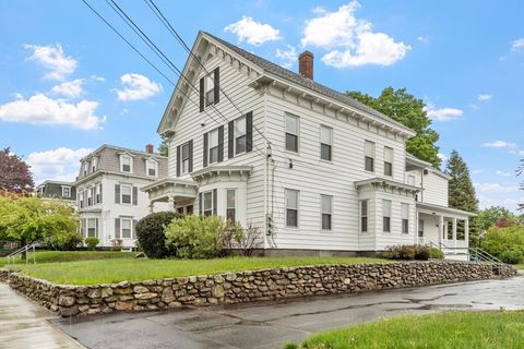 Photo of 19 Washington St, Leominster, MA 01453 (MLS # 73520057)