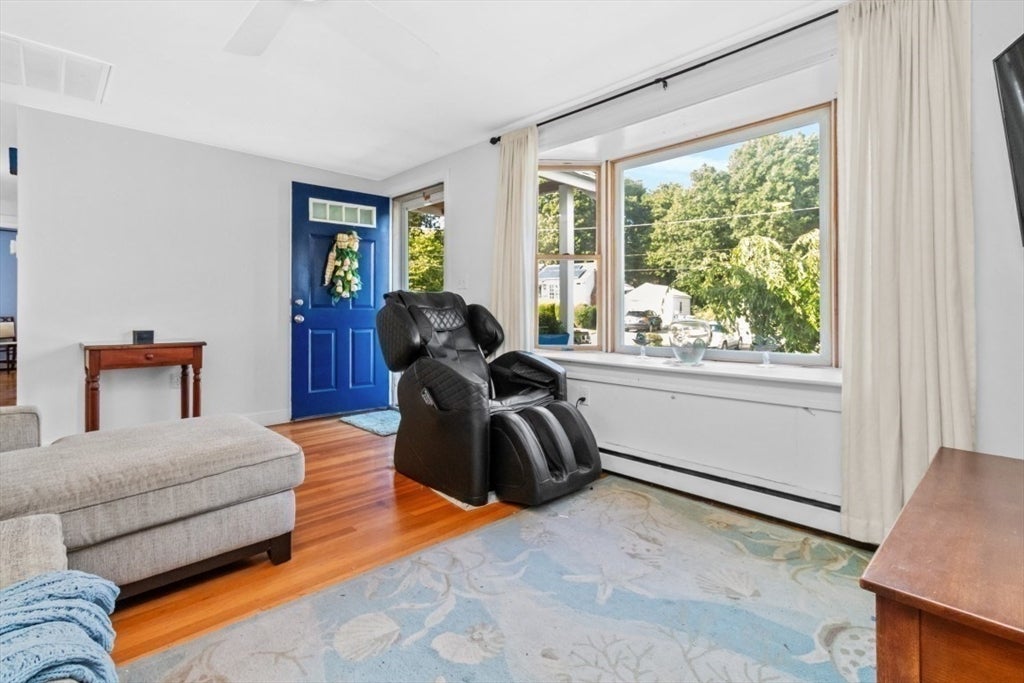 6 Reynolds Ave, Randolph, MA, 6 Reynolds Ave, Randolph, MA Photo #5