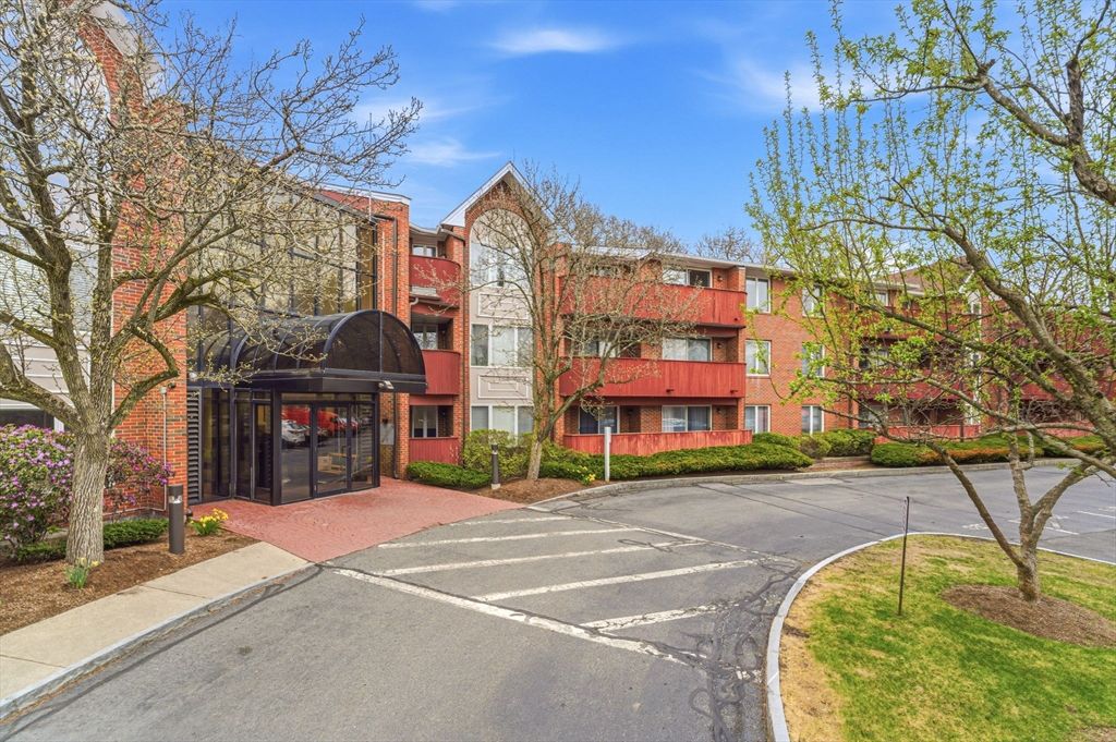 Photo of 100 Rosemary Way #206, Needham, MA 02494 (MLS # 73503242)