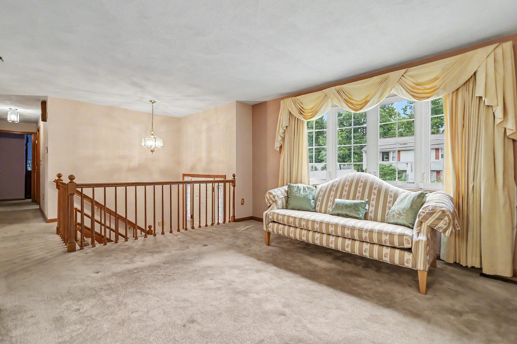 6 Partridge Rd