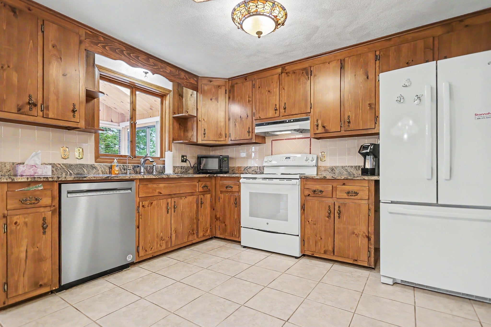 6 Partridge Rd, Methuen, MA, 6 Partridge Rd, Methuen, MA Photo #12