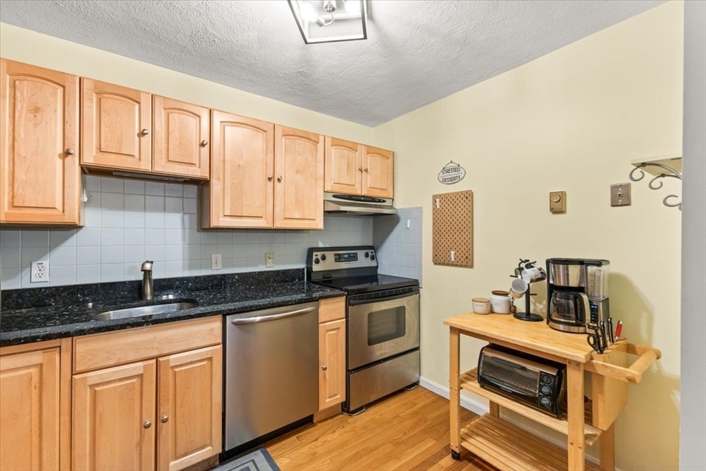 4 Erick Rd #98, Mansfield, MA Photo #11