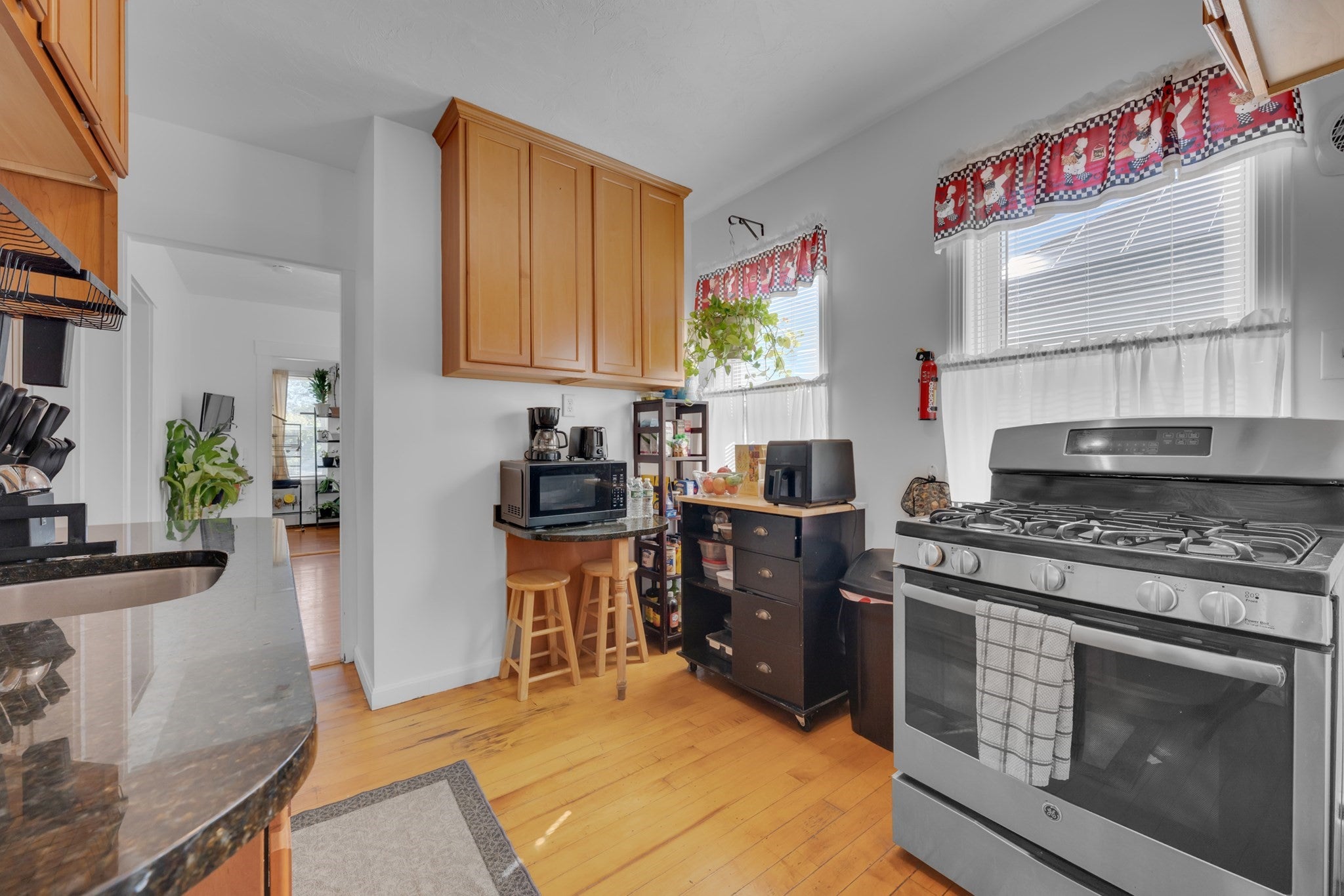 2-A Lasalle Ave, Lawrence, MA Photo #15