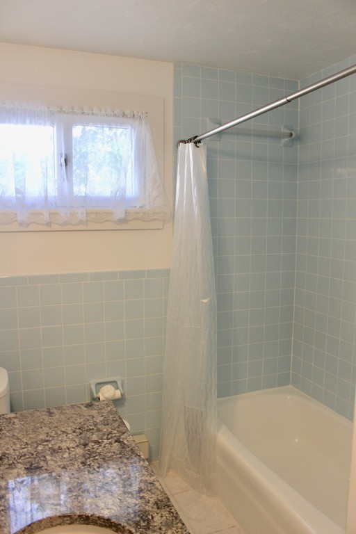 21 Norseman Avenue, Gloucester, MA Photo #18