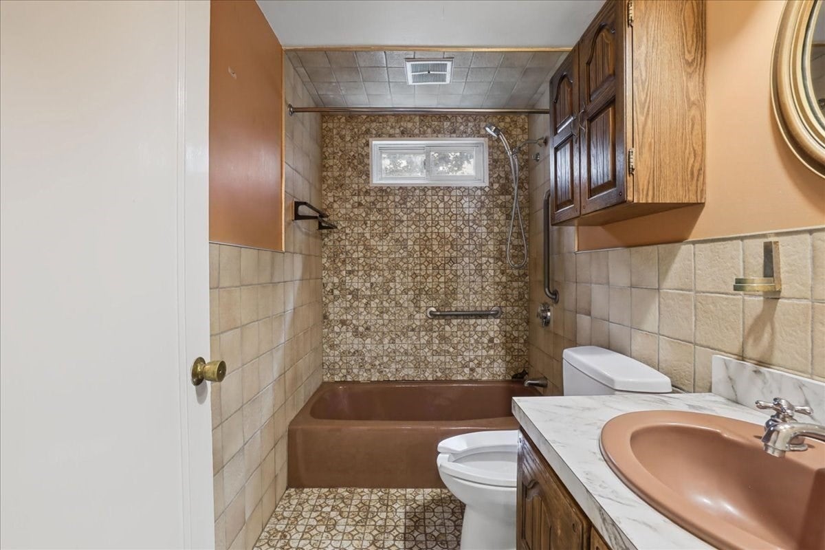 25 Eaton Rd, Dedham, MA, 25 Eaton Rd, Dedham, MA Photo #15