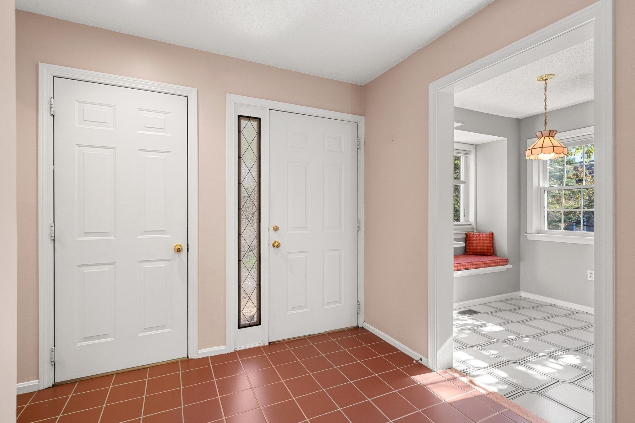 213 Bishops Forest St #213, Waltham, MA, 213 Bishops Forest St #213, Waltham, MA Photo #18