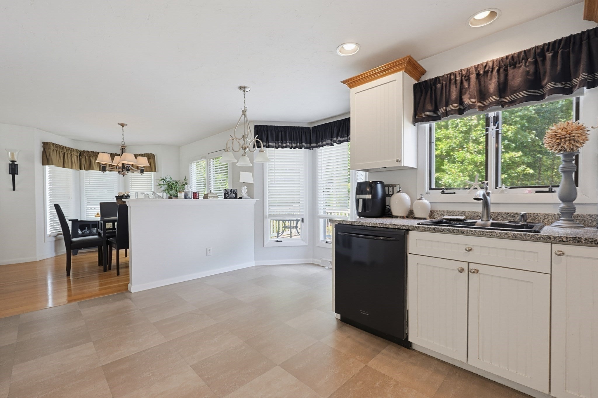 35 Pilgrim Village Rd #602, Taunton, MA, 35 Pilgrim Village Rd #602, Taunton, MA Photo #11