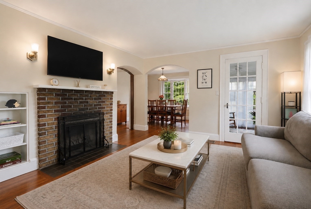 812 East St, Dedham, MA, 812 East St, Dedham, MA Photo #4