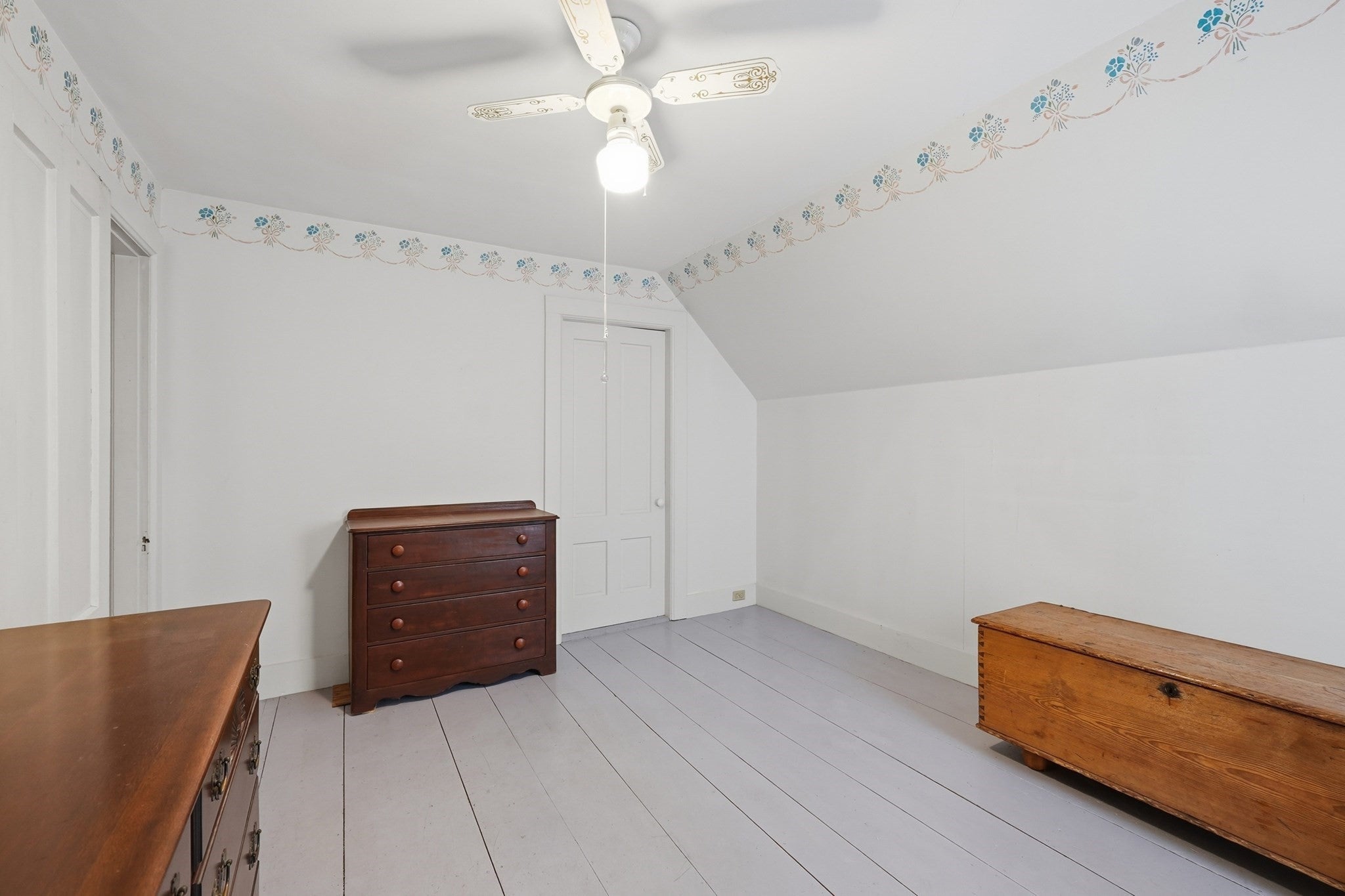 16 Cottage St, West Brookfield, MA Photo #27