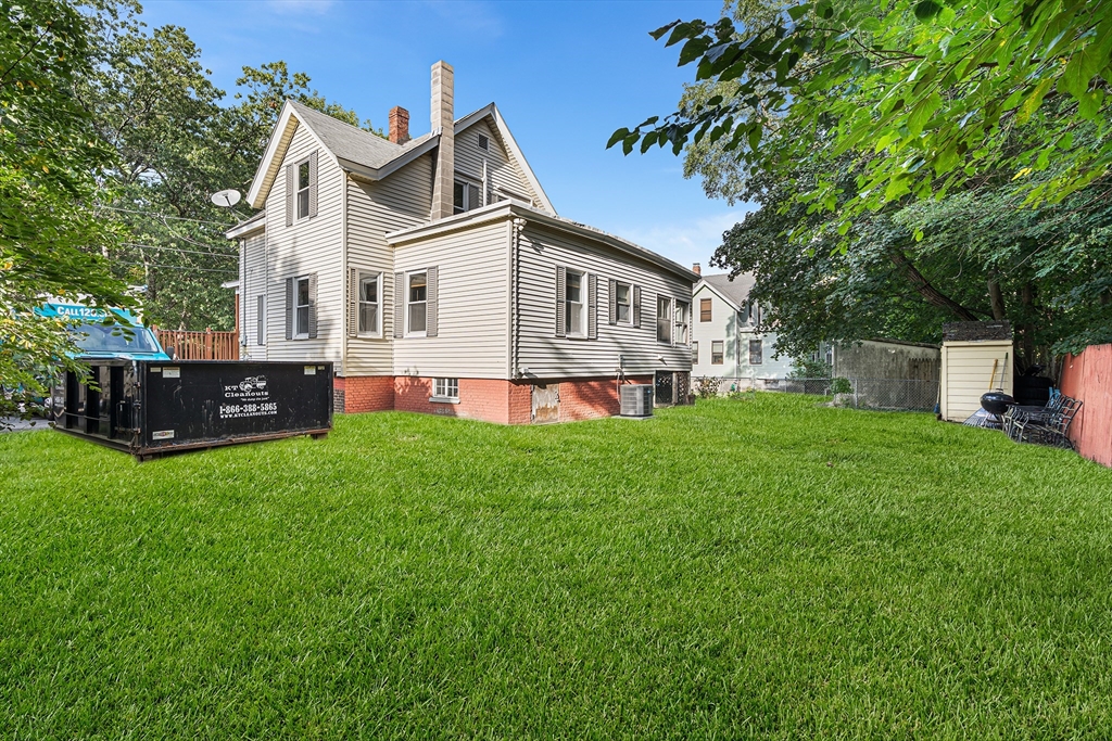 55 Stratham St