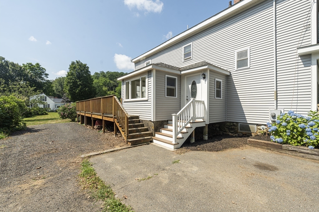 135 Golden Hill Ave