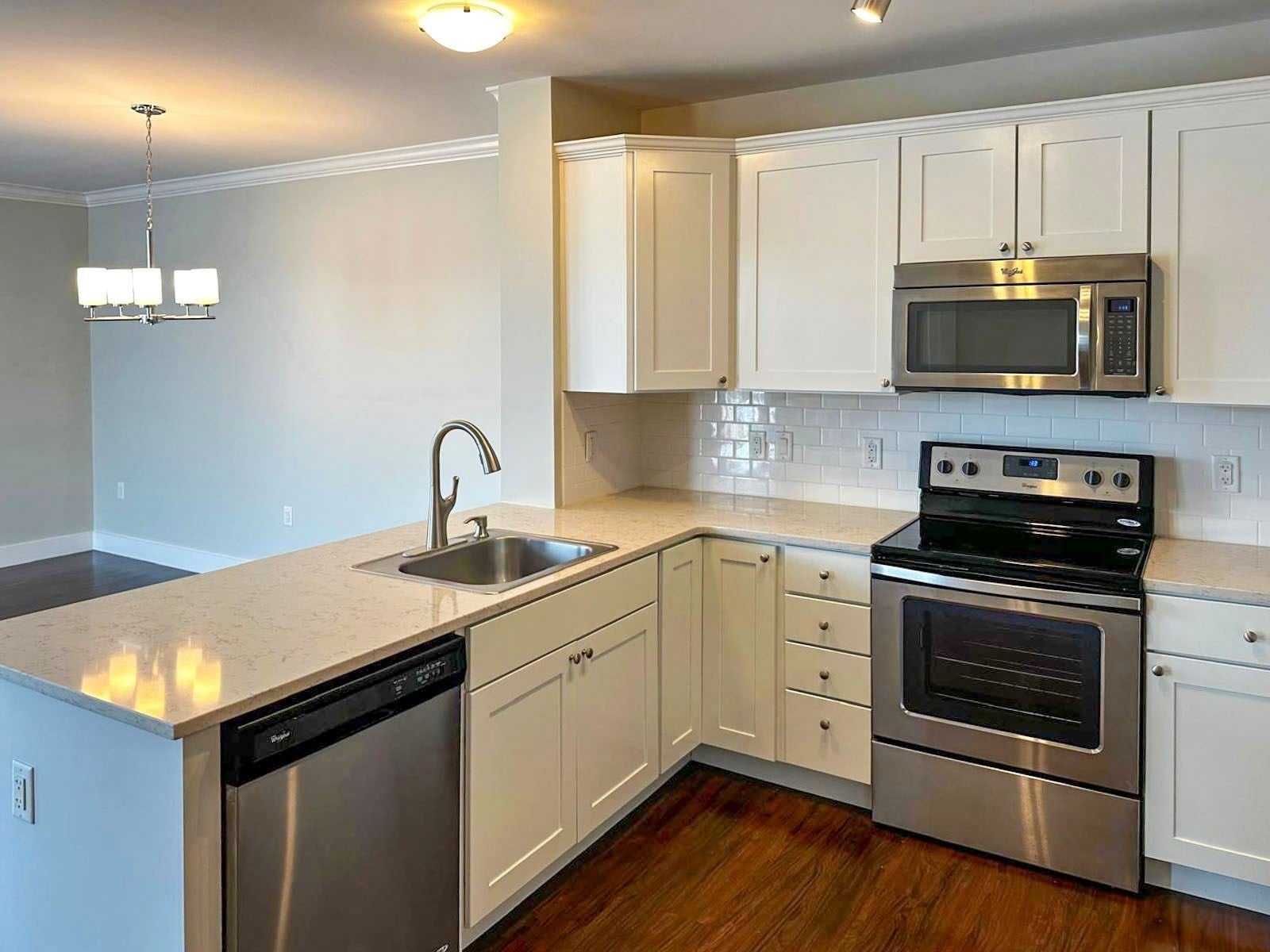 978 Worcester ST #208, Wellesley, MA, 978 Worcester ST #208, Wellesley, MA Photo #4