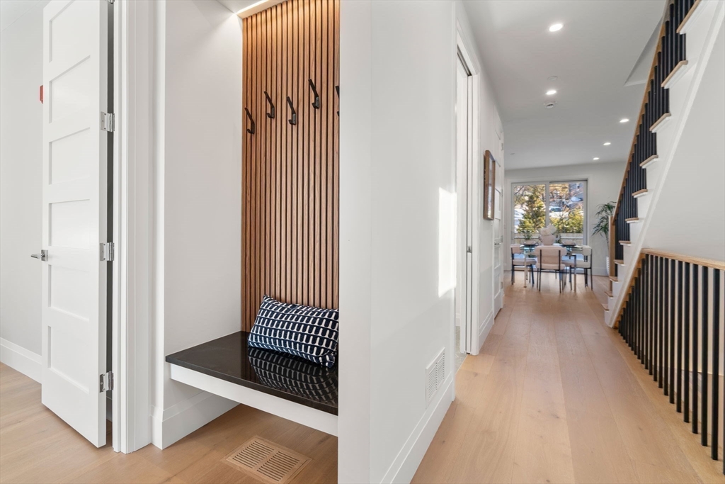 956 Walnut Street #3, Newton, MA Photo #32