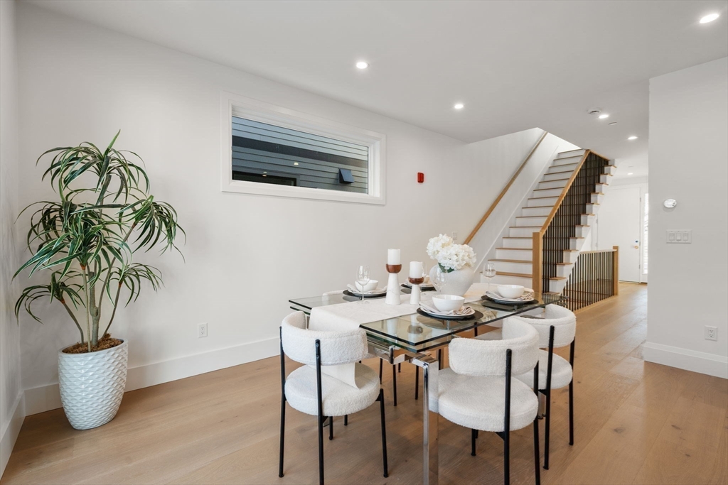 956 Walnut Street #3, Newton, MA Photo #25