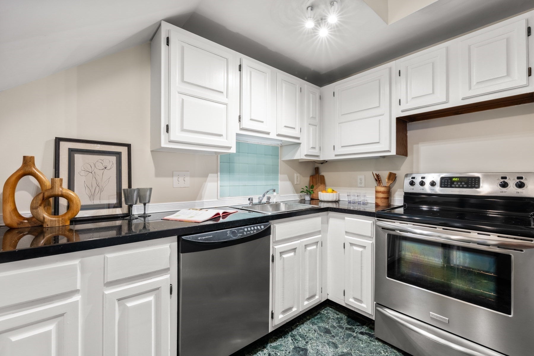 177 W Brookline St #2, Boston, MA Photo #7