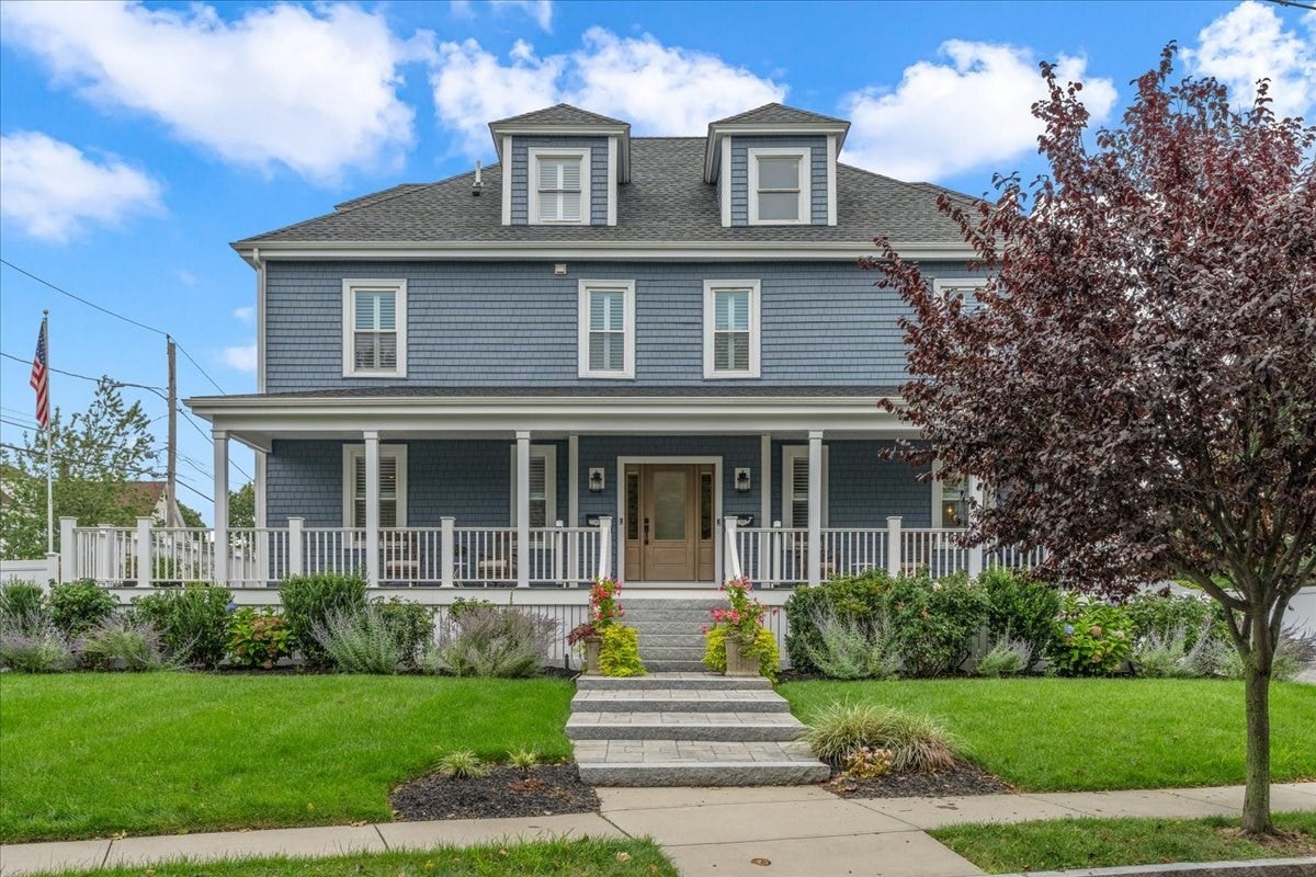 Photo of 74-76 Butler Rd, Quincy, MA