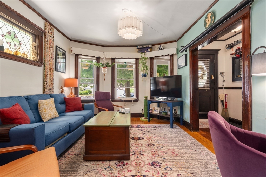 124-126 Brooks St