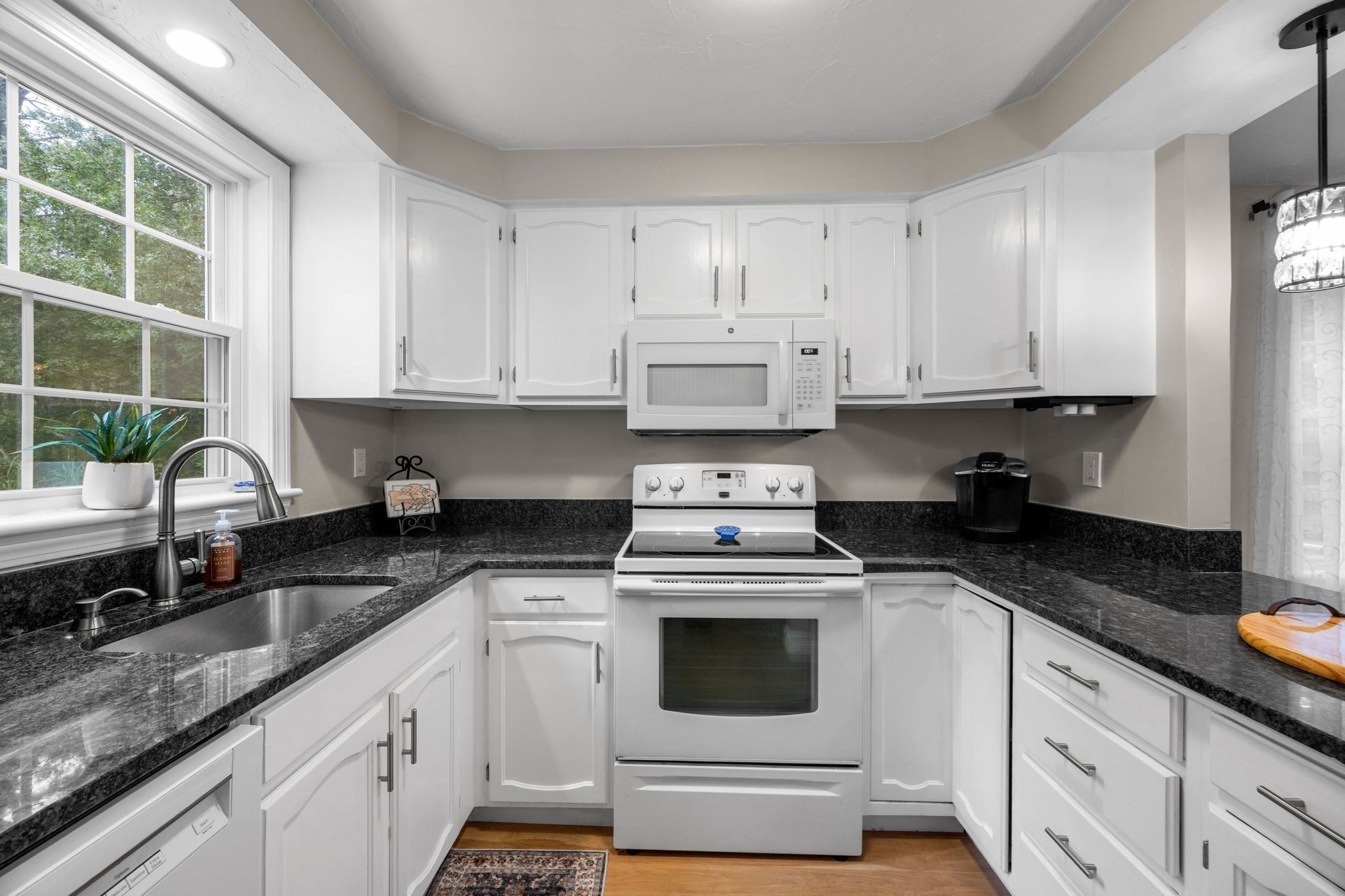 248 Camp St P4