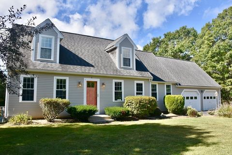 8 Joyce Dr Plymouth MA 02360