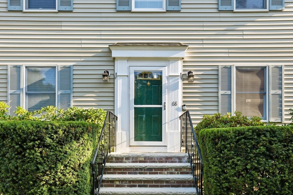 68 Burlington Street
