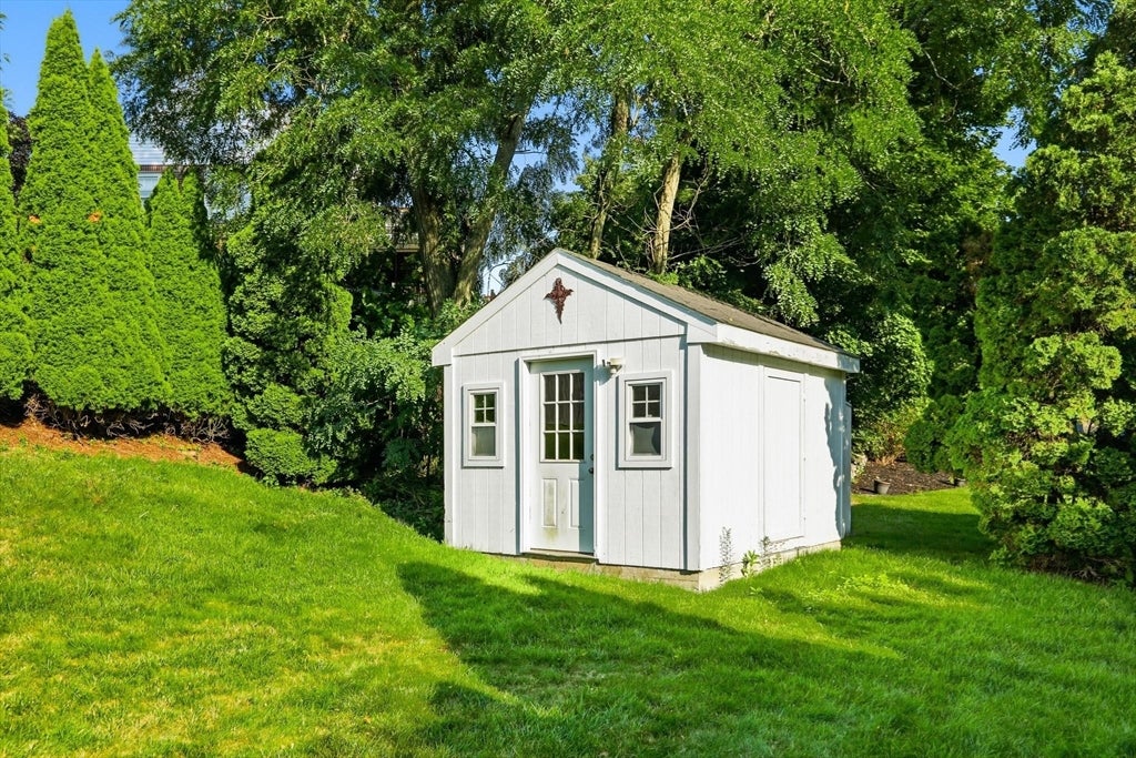 68 Burlington Street, Woburn, MA Photo #38
