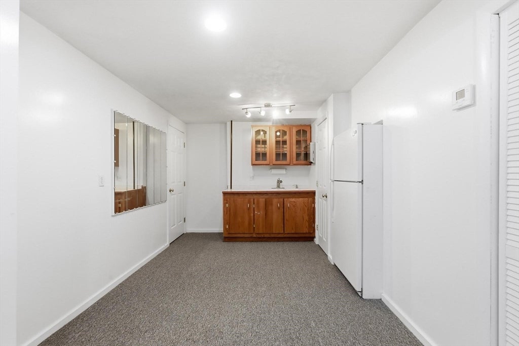 68 Burlington Street, Woburn, MA Photo #27