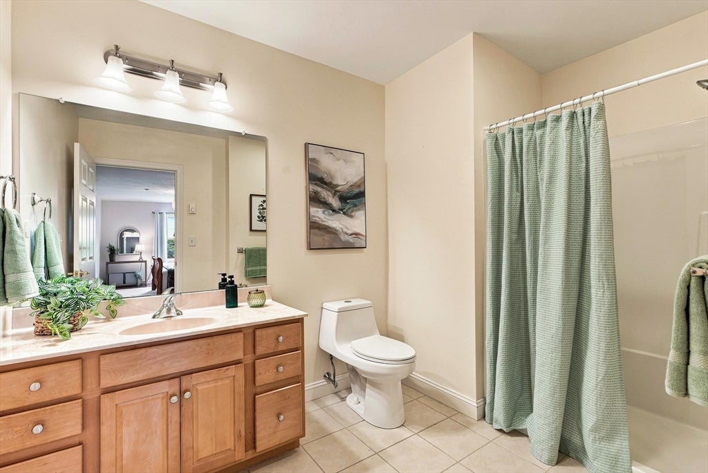2201 Briarwood Village #2201, Clinton, MA Photo #27