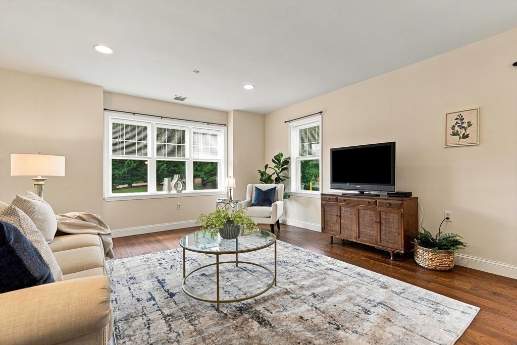 2201 Briarwood Village #2201, Clinton, MA Photo #13