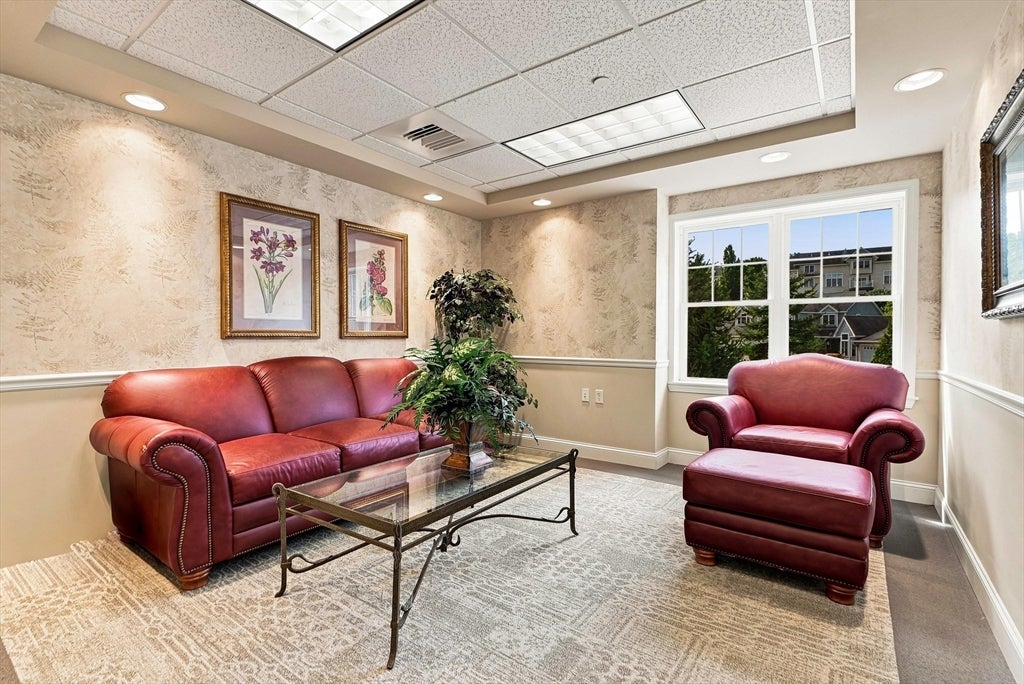 2201 Briarwood Village 2201