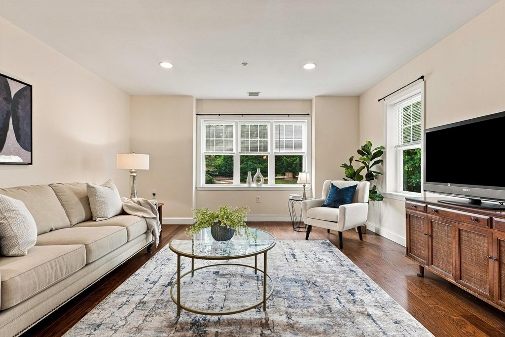 2201 Briarwood Village #2201, Clinton, MA Photo #14