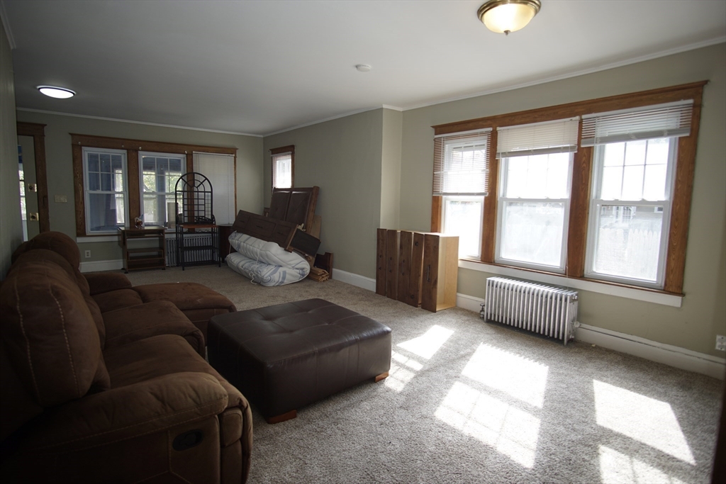 16-18 Eddywood St