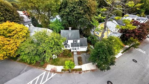 203 Ashcroft Rd Medford MA 02155