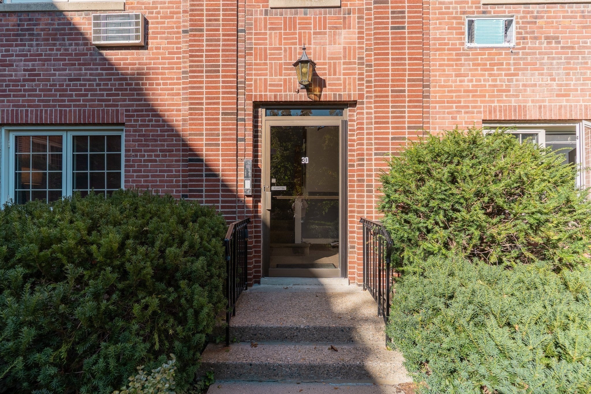 30 St. Paul St #1, Brookline, MA, 30 St. Paul St #1, Brookline, MA Photo #15