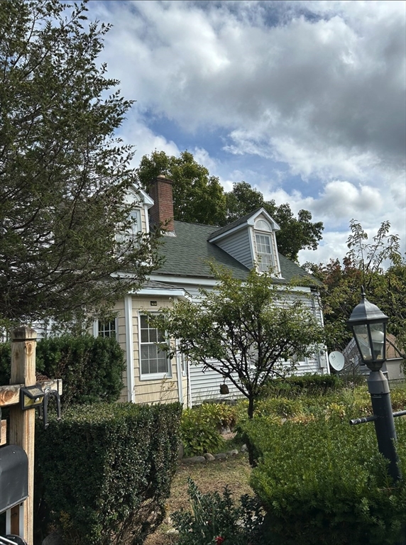 113 Pleasant Street