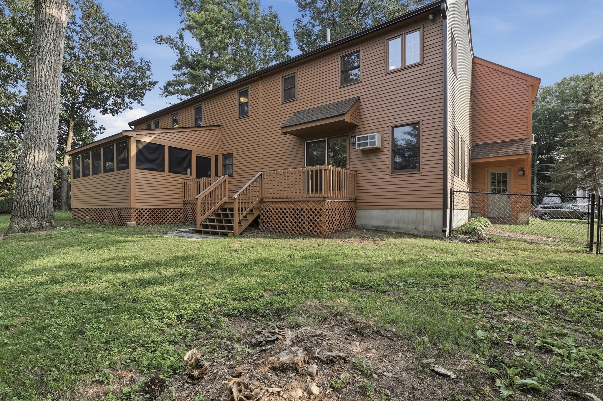 63 Jamestown Road, Leominster, MA Photo #38