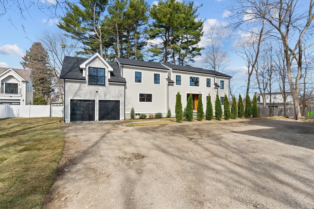 99 Crescent St