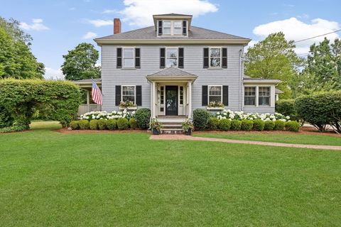 21 Middle Street Hingham MA 02043