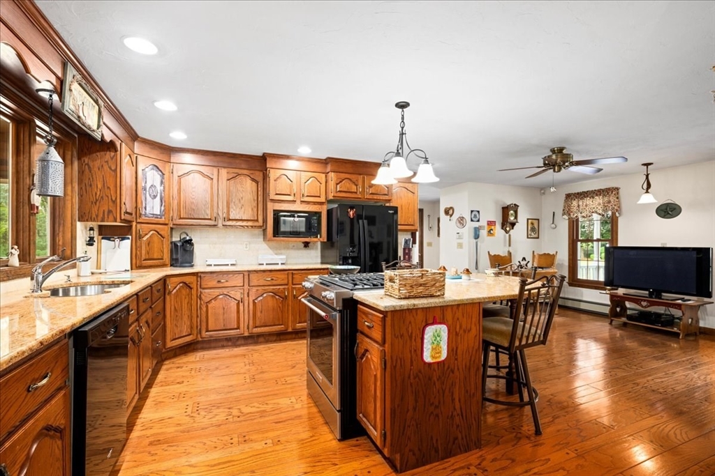 26 Crestview Dr