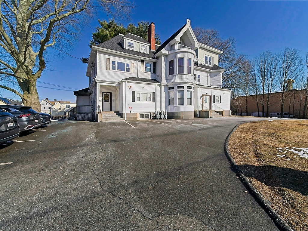 81 Summer St 5