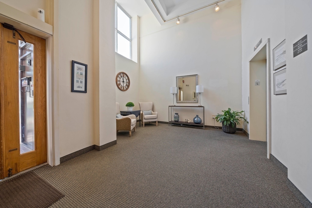 100 Parks St 31